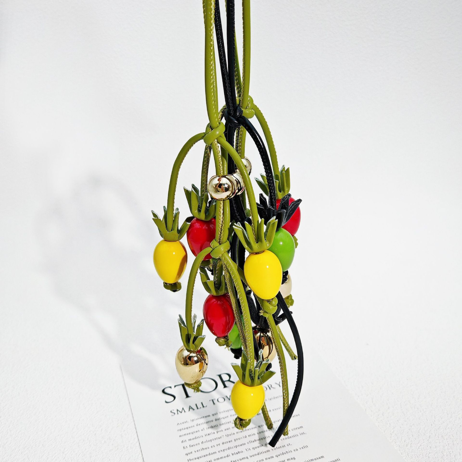 Colgante de piel de vaca con d - Women'S Accessories Loewe reseña y precio