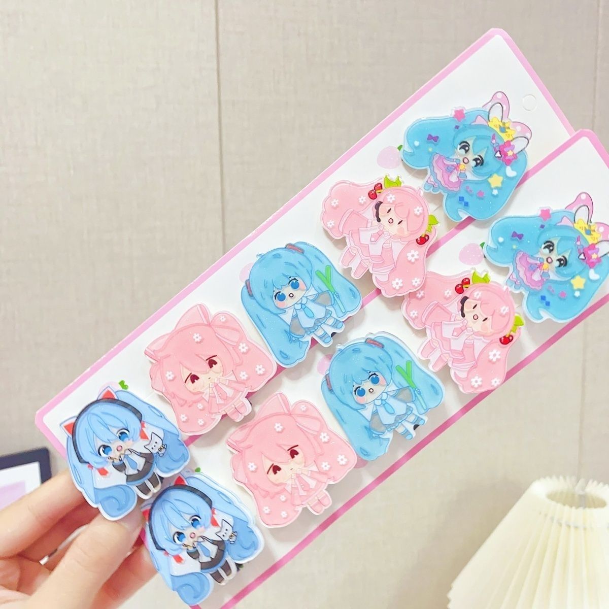 Pinza para el pelo de Hatsune  - Women'S Accessories List reseña y precio